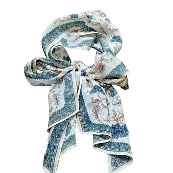 Vintage Ginnie Johansen Silk Scarf Intricate Floral Cream Pink Blue Oblong Tie - Picture 2 of 8